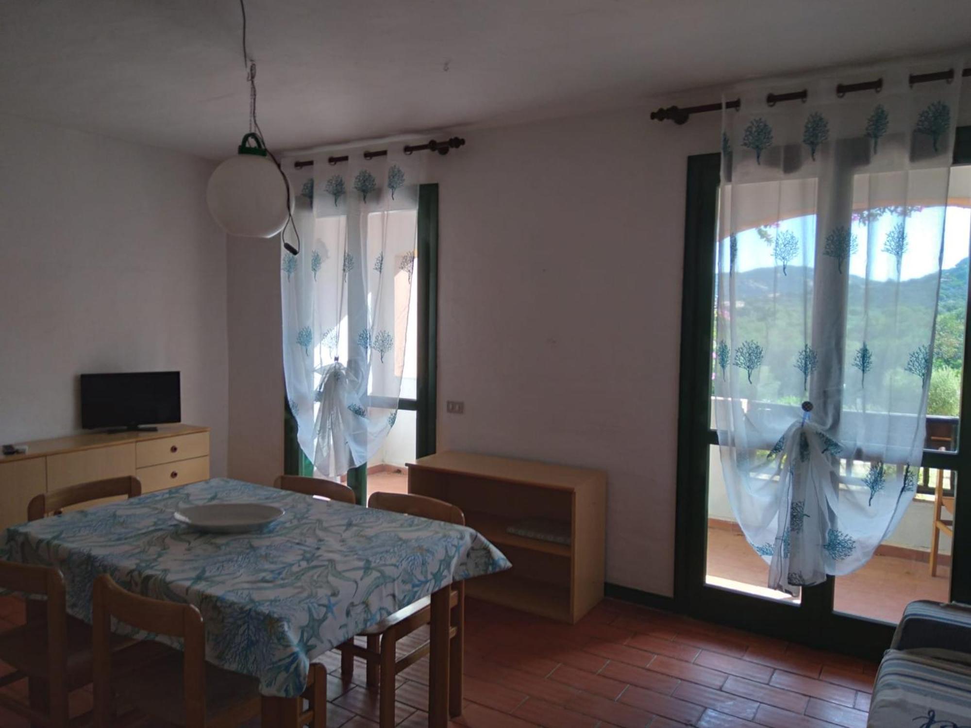 Appartamento Trilocale Vista Piscina Baja Cerdeña Exterior foto